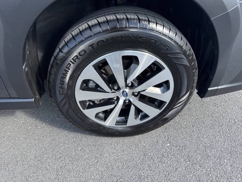 2024 Subaru Outback Premium