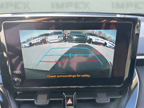 2025 Toyota Corolla Cross LE