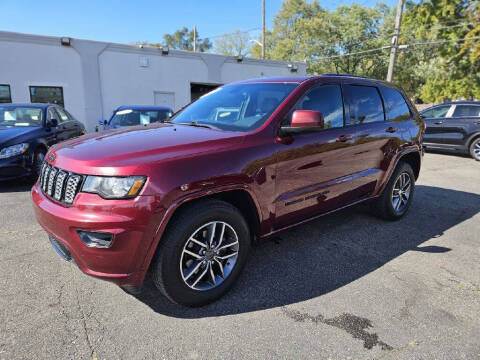 2017 Jeep Grand Cherokee Laredo