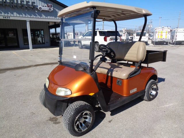 2017 E-Z-GO RXV