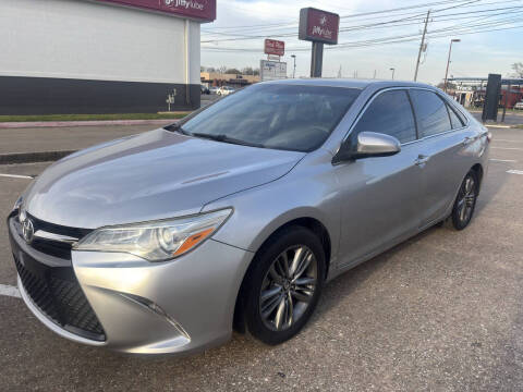 2017 Toyota Camry for sale at HOUSTON SKY AUTO SALES in Houston TX