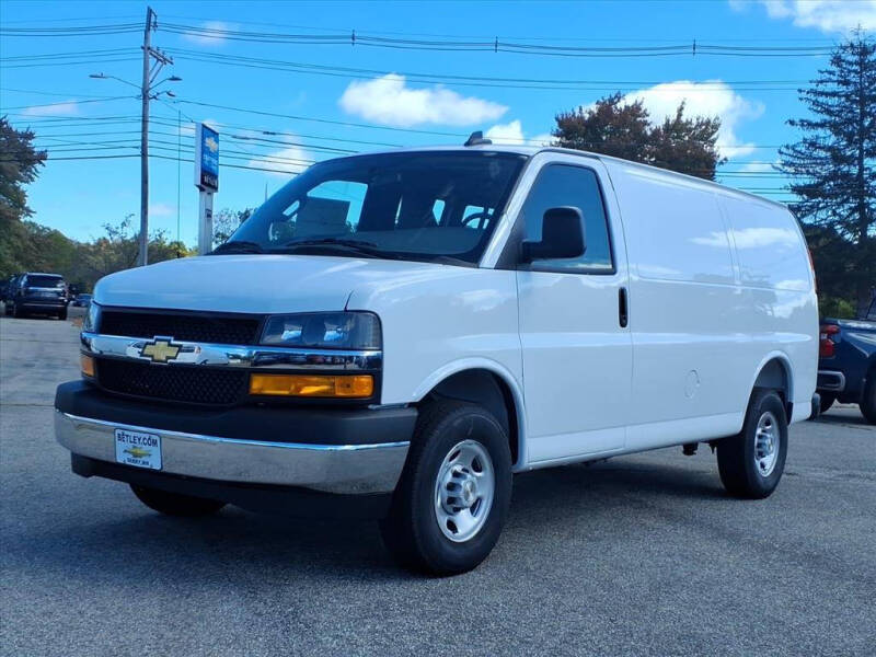 2025 Chevrolet Express 2500