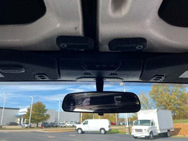 2022 Jeep Gladiator 24