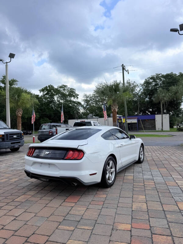 2019 Ford Mustang EcoBoost