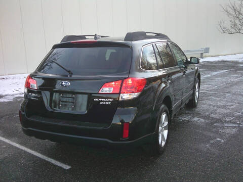 2013 Subaru Outback 2.5i Limited