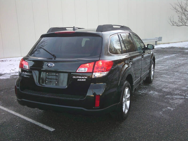 2013 Subaru Outback 2.5i Limited