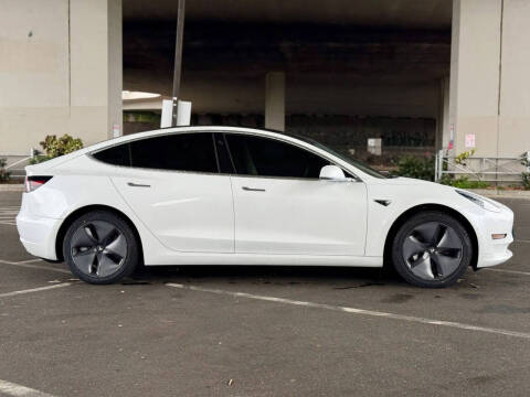 2019 Tesla Model 3 Standard Range Plus