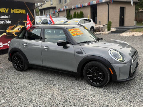 2022 MINI Hardtop 4 Door Cooper