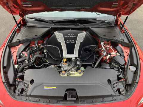 2017 Infiniti Q60 Red Sport 400