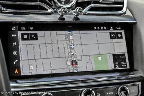 2024 Bentley Bentayga Hybrid