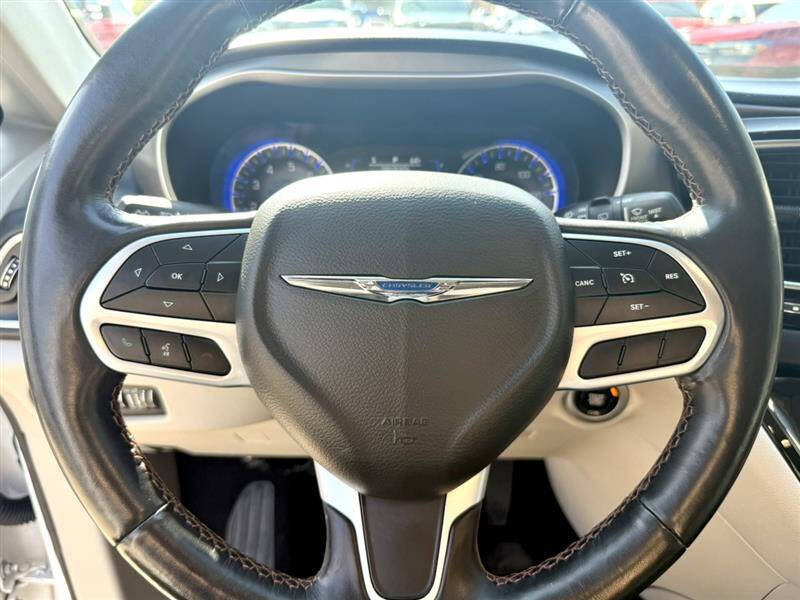 2020 Chrysler Pacifica Touring L