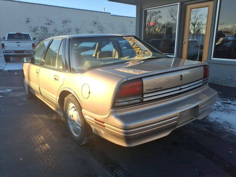 1996 Oldsmobile Cutlass Supreme SL