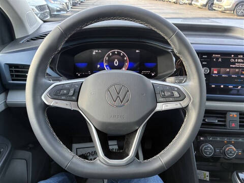 2024 Volkswagen Taos SE 4Motion