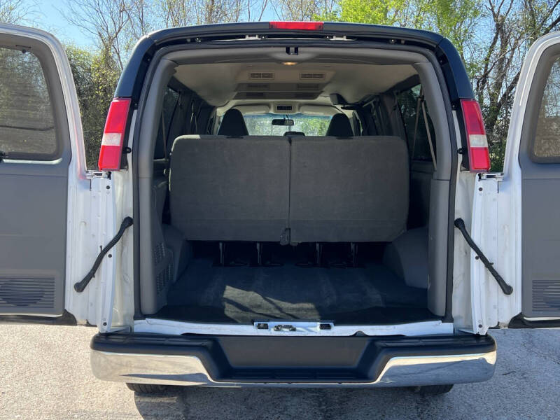 2018 Chevrolet Express LT 3500