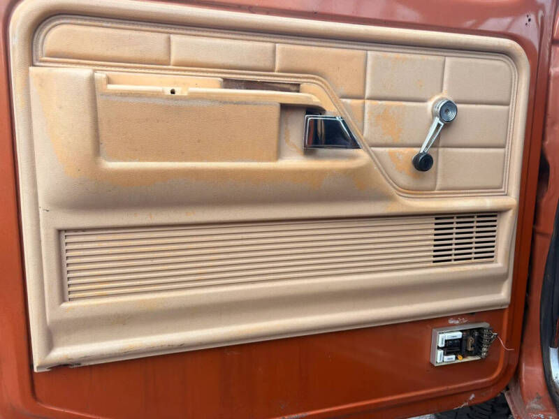 1975 Ford F-100
