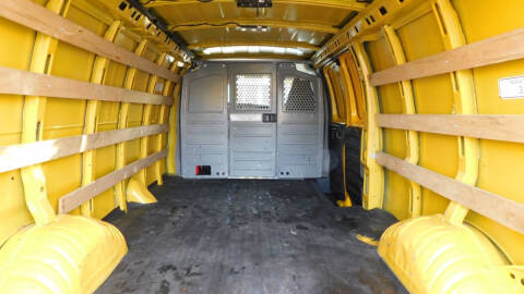 2017 GMC Savana 2500