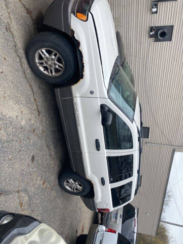 2004 Jeep Grand Cherokee for sale at Southtown Auto Sales in Albert Lea MN