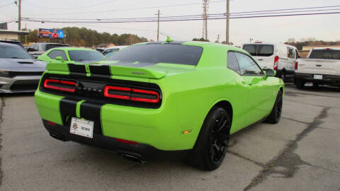 2015 Dodge Challenger SRT 392