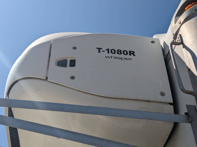 2018 Freightliner M2 106