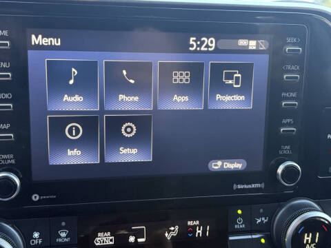 2020 Toyota Highlander L