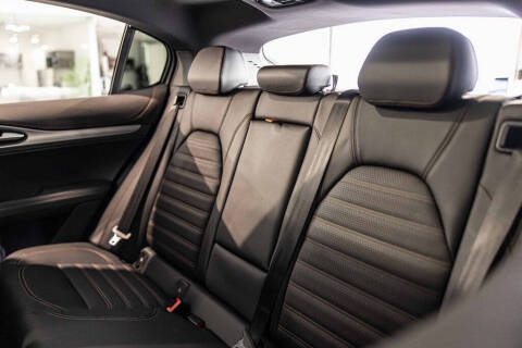 2025 Alfa Romeo Stelvio