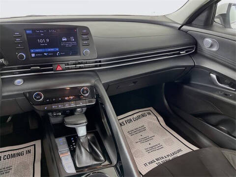 2023 Hyundai Elantra Hybrid Blue