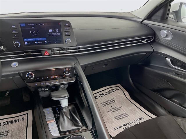 2023 Hyundai Elantra Hybrid Blue