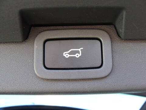 2020 Land Rover Discovery Landmark Edition