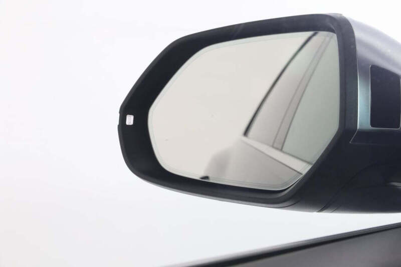 2024 Audi SQ8 4.0T quattro Premium Plus