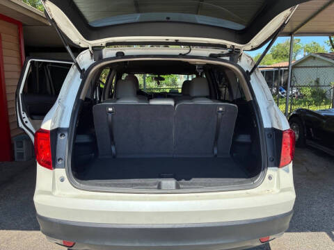 2017 Honda Pilot EX