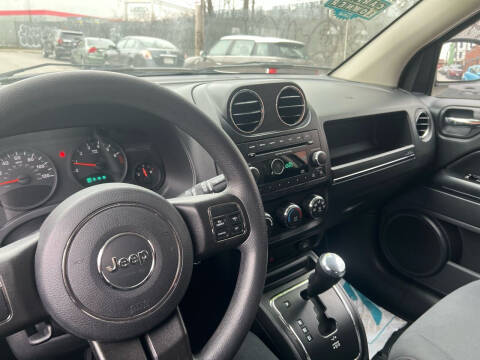 2012 Jeep Compass Sport