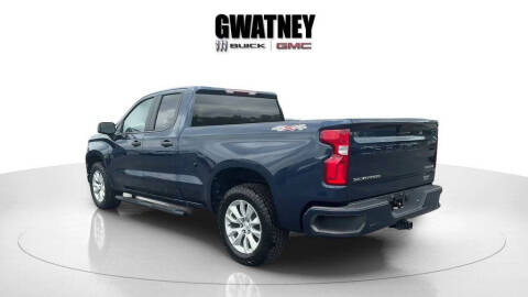 2020 Chevrolet Silverado 1500 Custom