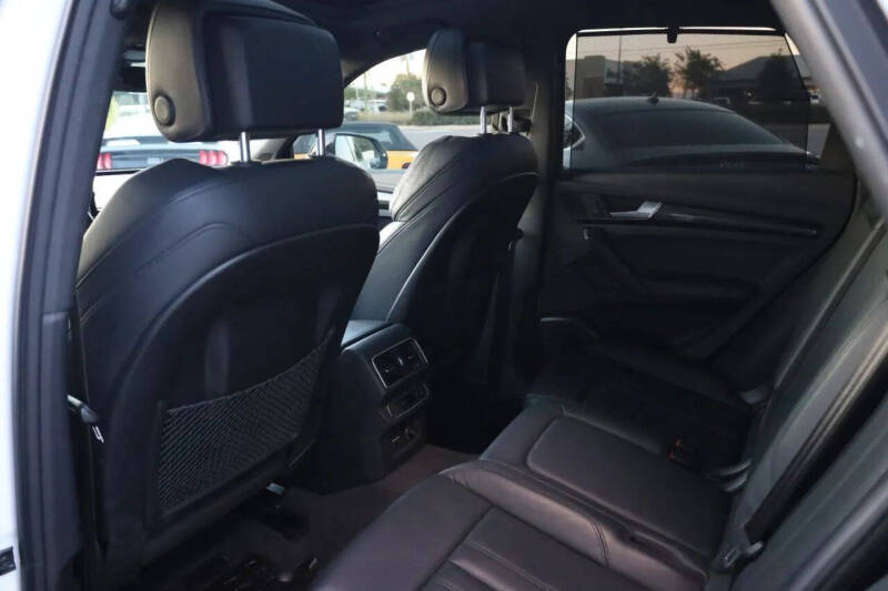 2019 Audi SQ5 3.0T quattro Prestige