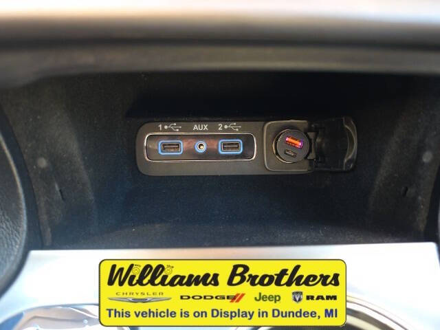 2020 Jeep Grand Cherokee Laredo E