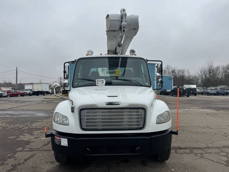 2013 Freightliner M2 106
