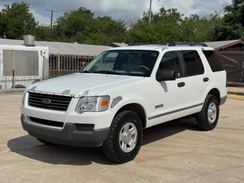2006 Ford Explorer XLS