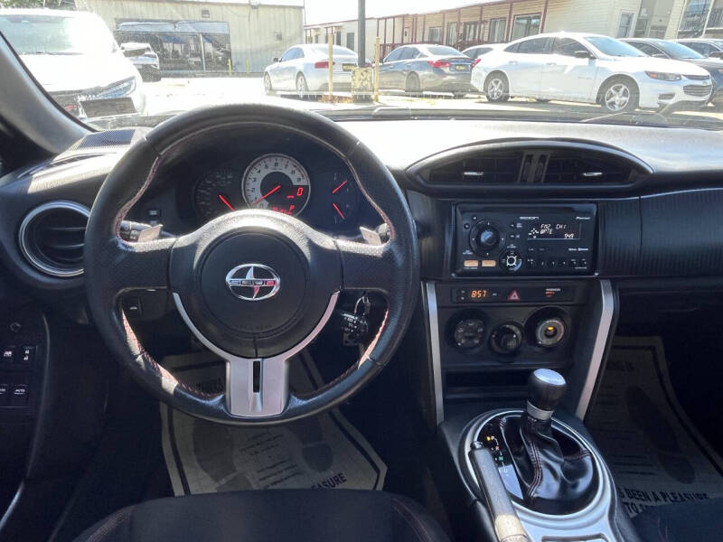 2013 Scion FR-S