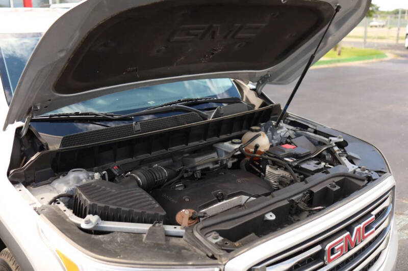 2018 GMC Acadia SLE-2