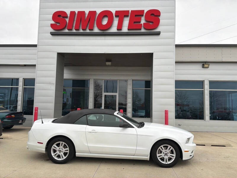 2014 Ford Mustang V6