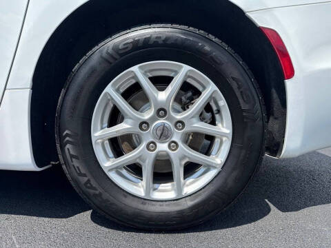 2021 Chrysler Pacifica Touring L