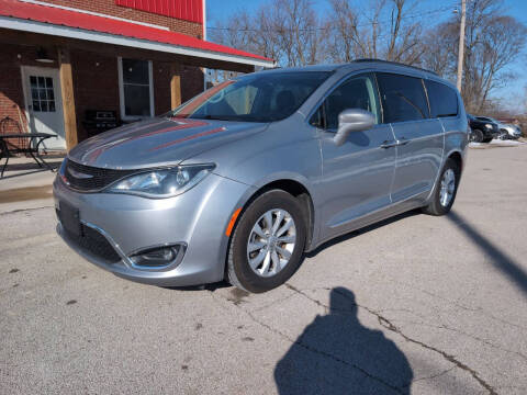 2017 Chrysler Pacifica Touring Plus