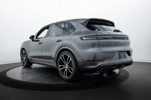 2025 Porsche Cayenne E-Hybrid