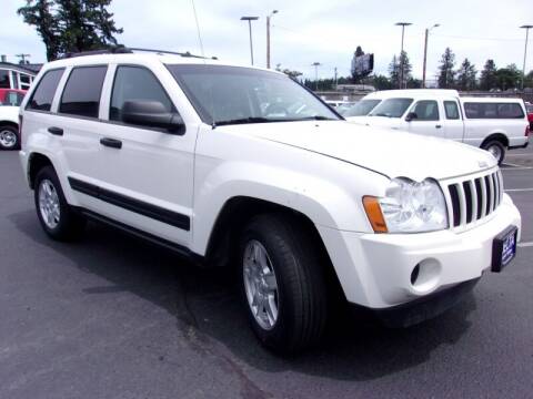 2006 Jeep Grand Cherokee for sale at Delta Auto Sales in Milwaukie OR