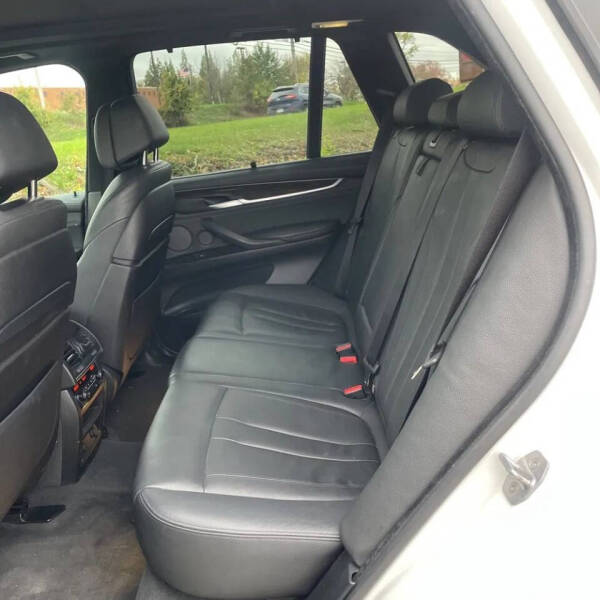 2015 BMW X5 xDrive50i