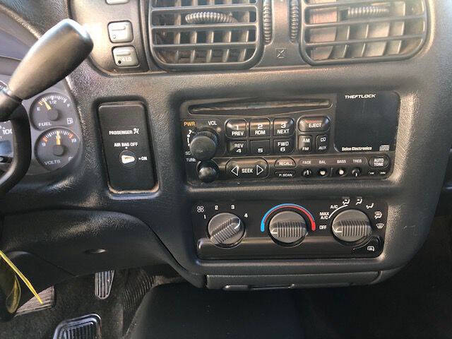 2000 Chevrolet S-10