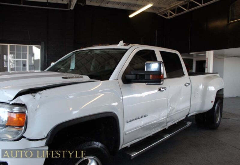 2017 GMC Sierra 3500HD Denali