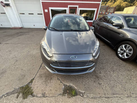 2014 Ford Fiesta SE