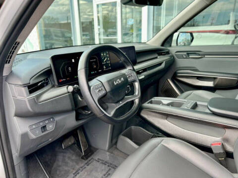 2024 Kia EV9 Light Long Range