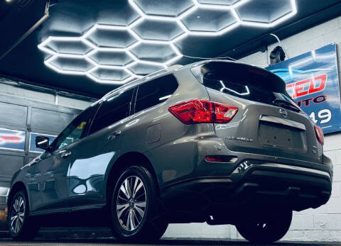 2020 Nissan Pathfinder SL