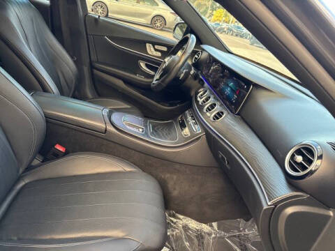 2022 Mercedes-Benz E-Class E 350